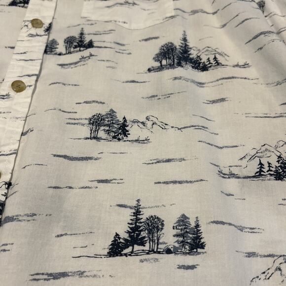 Eddie Bauer Men’s Short Sleeve Button Down Shirt Mountains Trees 2XL Classic Fit - Picture 2 of 5